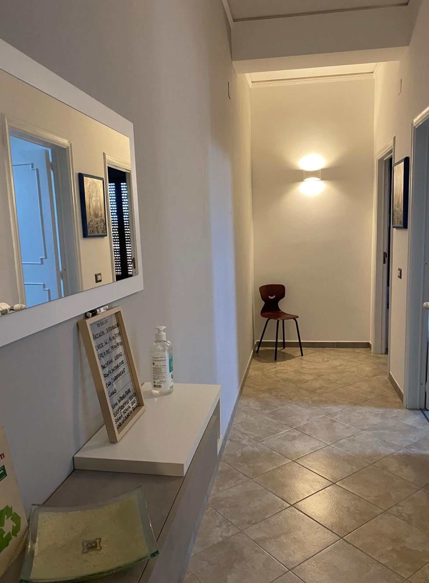 Lukry Apartments Locri Esterno foto